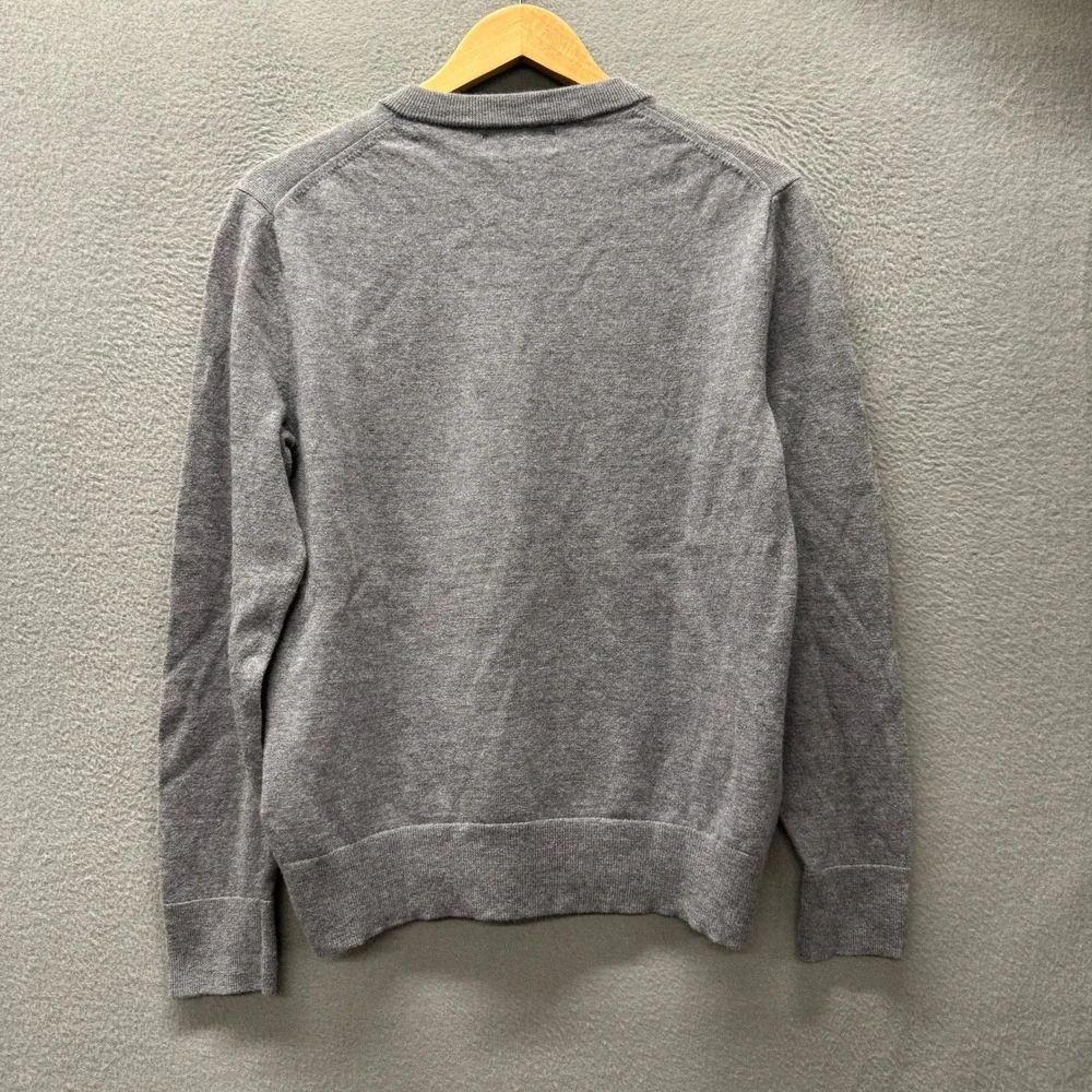 Banana Republic Sweater Mens M Merino Wool Vee V-Neck Gray Pullover Classic